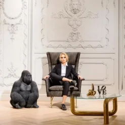Dekoracja Stojąca Gorilla 60x76 Cm Ciemnoszara