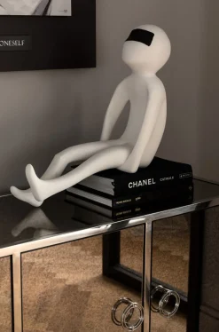 Figurka Dekoracyjna Espera 54x40 Cm Biała