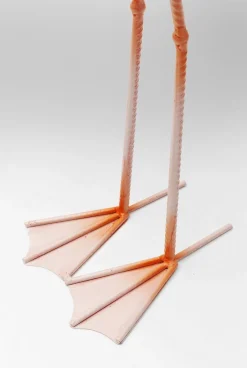 Figurka Dekoracyjna Flamingo Road Fly 50x66 Cm