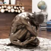 Figurka Dekoracyjna Nude Man Hug 35x54 Cm Brązowa