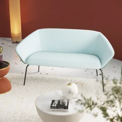 Sofa 2-osobowa Tapicerka Niebieska Nogi Czarne Stal 163 Cm