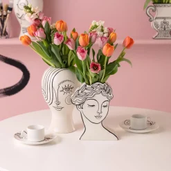 Wazon Ceramiczny Biały Motyw Kobiety 21x26 Cm